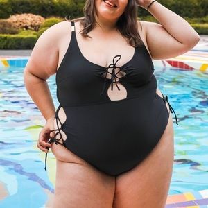 SNAG tights Babe With The Power Swimsuit